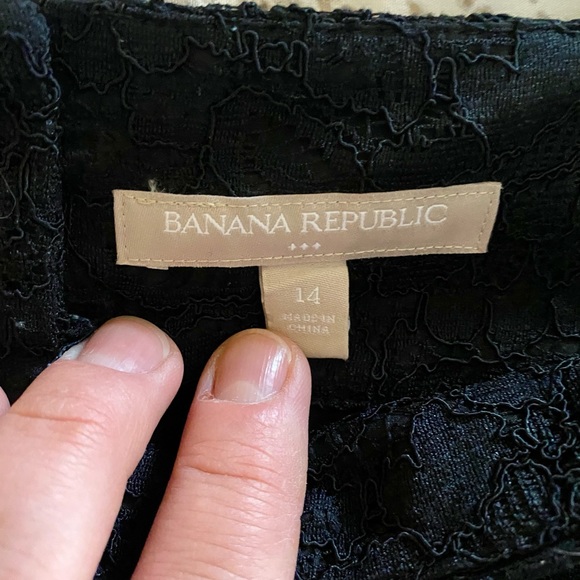 NWOT Banana Republic lace skirt - Picture 2 of 4